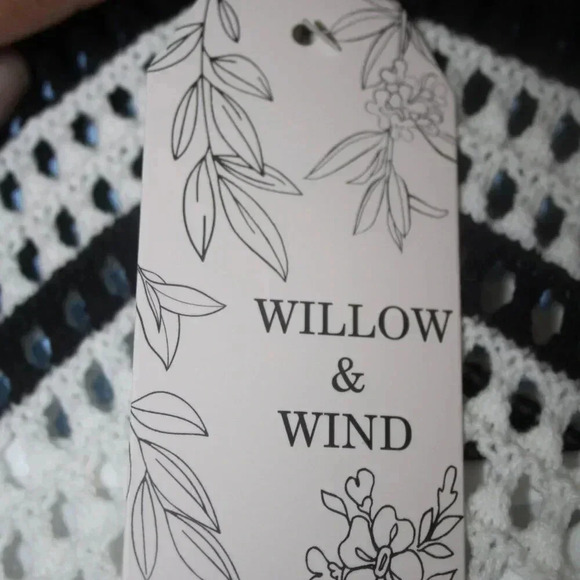 Willow & Wind Black & Ivory Sleeveless Crochet Dress with White Lining Size Sm - Picture 4 of 16